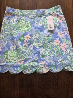 NWT Lilly Pulitzer Blue Floral Scalloped Hem Skirt